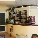 מלון Family Meteora פרימורסקו