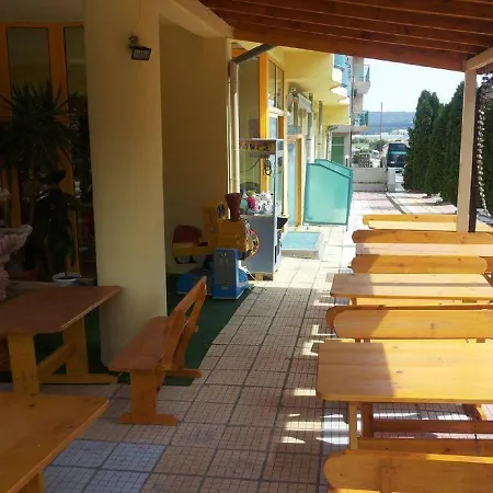 Family Meteora 酒店 2*