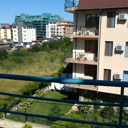 Хотел семеен метеора Приморско