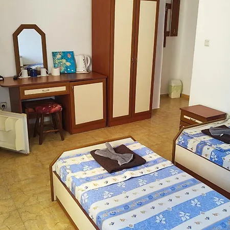 семеен метеора 2* Приморско