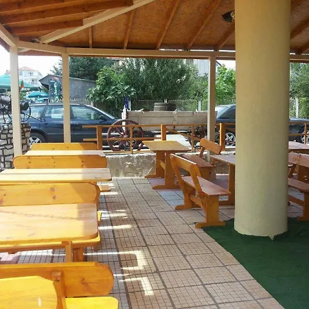 семеен метеора Хотел 2*